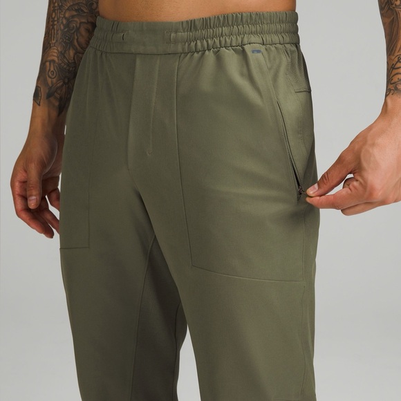 Lululemon Athletica License To Train Jogger (Pants), Medium Olive (Green) sz. S - Picture 4 of 7